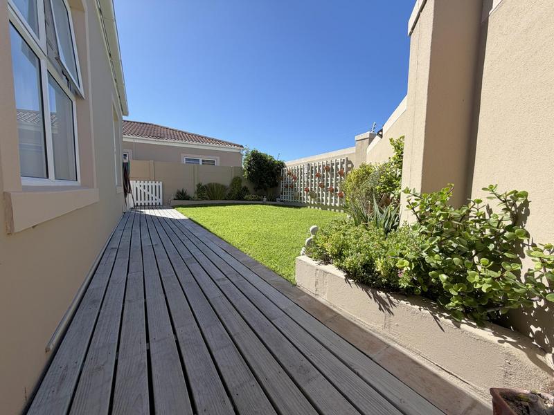 3 Bedroom Property for Sale in Costa Da Gama Western Cape